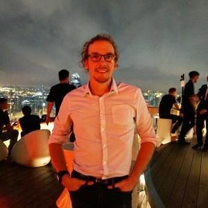 Meet your Posher, Stuart